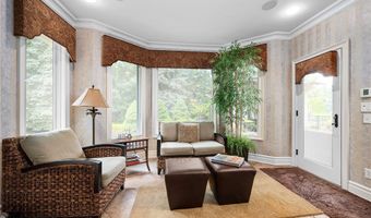 47 Nature Cove Ct, Amherst, NY 14221
