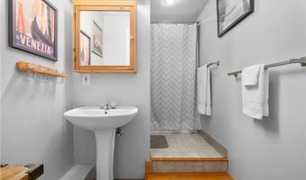 16 Walker Ln, Coventry, RI 02916