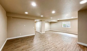 688 Arches Ct, Berthoud, CO 80513