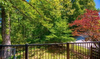1043 Range Cemetery Rd, Allardt, TN 38504
