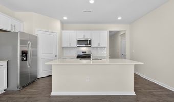 90 Stone Apiary Dr, Angier, NC 27501