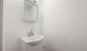 48 OSAGE Rd, Claymont, DE 19703
