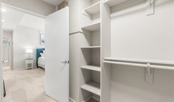 1927 Glendon 301, Los Angeles, CA 90025