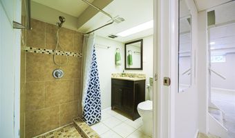 1012 Stuyvesant Ln, Ballwin, MO 63011
