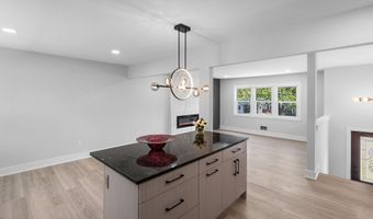 70 Mallard Rd, Bayville, NJ 08721