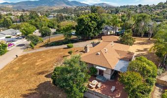 10765 Lupin Way, La Mesa, CA 91941