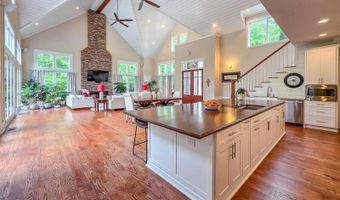 14 Allatoona Estates Dr SE, Acworth, GA 30102