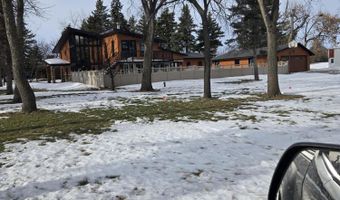 1306 1st St, Britton, SD 57430