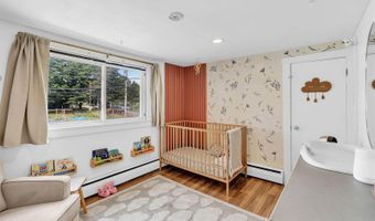 385 Essex St, Bangor, ME 04401