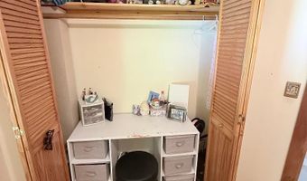 64 Oxford St, Augusta, ME 04330