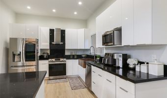 92-1176 Pueonani St, Kapolei, HI 96707