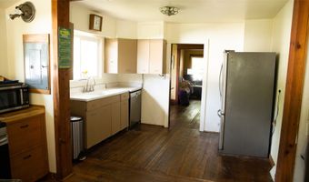 101 5th St N, Alberton, MT 59820