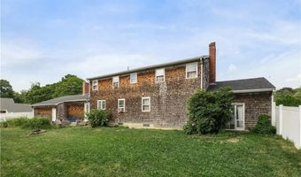 9 Plantation Dr, Cumberland, RI 02864