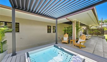 926 Aalapapa Dr, Kailua, HI 96734