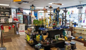 First State Vape LLC 470 N DUPONT HWY, Dover, DE 19901