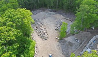 60 Boxwood Dr, Auburn, NH 03032
