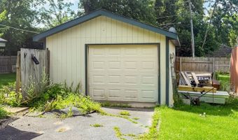 22235 W Greene Ln, Antioch, IL 60002