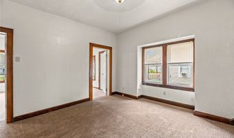 241 Wheeler St, Akron, OH 44304