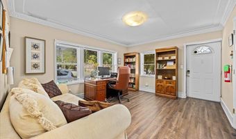 625 N Shore Rd, Absecon, NJ 08201