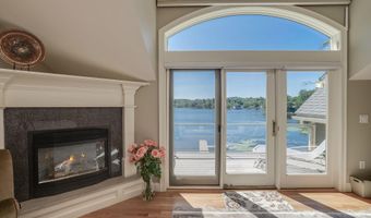 11 Clark Island Rd, Amherst, NH 03031