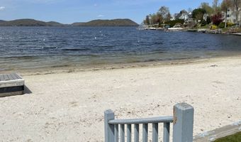 34 Skyline Dr, Brookfield, CT 06804