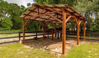2735 NE 127TH Pl, Anthony, FL 32617