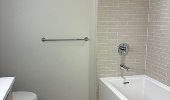 1001 Queen St 1604, Honolulu, HI 96814