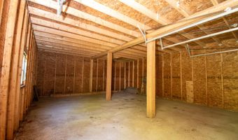131 Gales Rd, Abbot, ME 04406