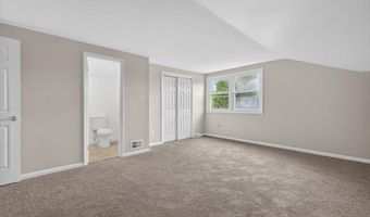 12 Winifred Dr, Albany, NY 12205