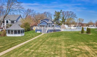 41653 N Lotus Ave, Antioch, IL 60002