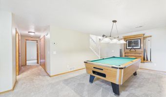 513 N Crestview Cir, Brandon, SD 57005