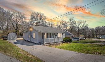2425 La Salle Dr, Alton, IL 62002