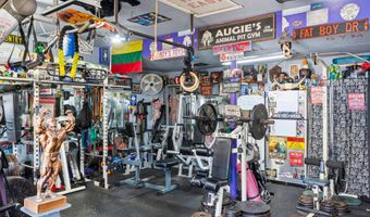 5 Brentwood Dr, Bayville, NJ 08721
