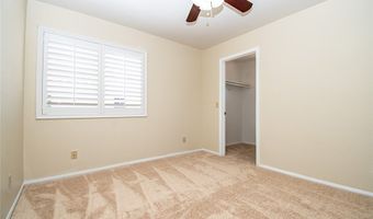 2105 Harbor Cliff Dr, Las Vegas, NV 89128