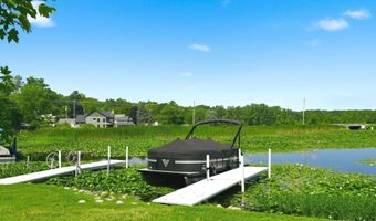 300 Lane 195 Crooked Lk, Angola, IN 46703