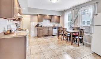 144 Whittier St, Bridgeport, CT 06605