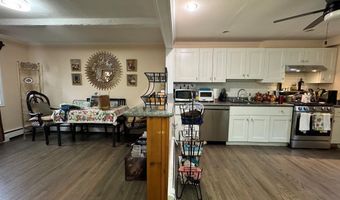 165 Greenfield Dr, Bridgeport, CT 06608