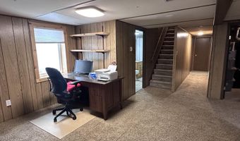 128 Mark St, Aurora, NE 68818