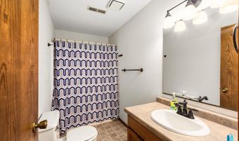 25876 481st Ave, Brandon, SD 57005
