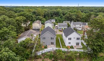 87 Oliver St, Bridgeport, CT 06606