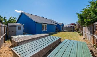 914 Oakmont Lp NE, Albany, OR 97322