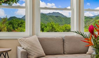 679 Kihapai St D, Kailua, HI 96734