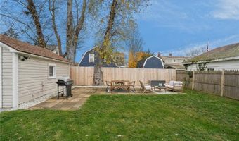 35 Barney St, East Providence, RI 02916