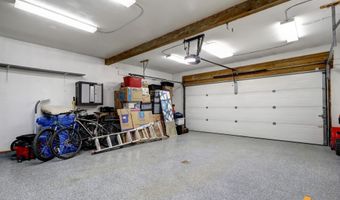 10010 Lone Tree Dr, Anchorage, AK 99507