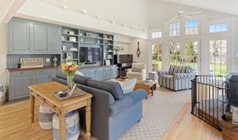 7 Waverly Rd, Darien, CT 06820