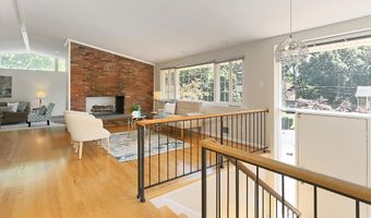 4124 WATKINS Trl, Annandale, VA 22003