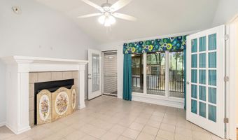 1161 Gardner Spgs, Adairsville, GA 30103