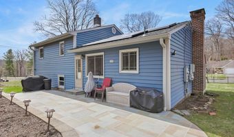 3 Mary Ann Dr, Danbury, CT 06811