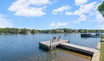 6430 Spinnaker Ln, Alpharetta, GA 30005