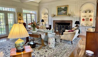 89 Chestnut Hill Rd, Amherst, NH 03031
